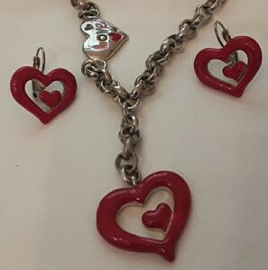 Vintage silvertone heart necklace and pierced earrings